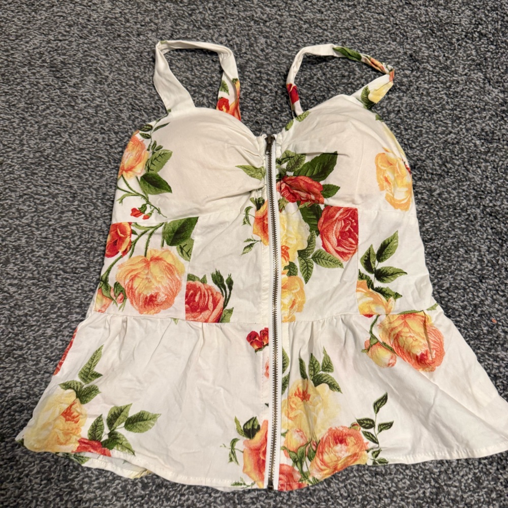 Floral Top with Zipper